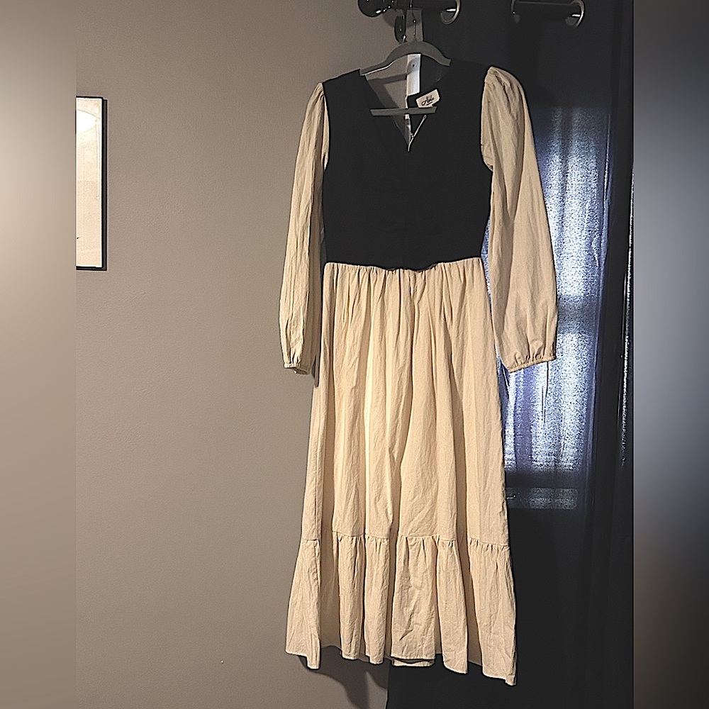 Able Black and Cream Long Sleeve Dress